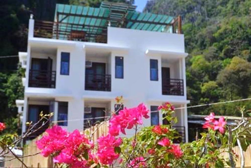 Dayunan Tourist Inn El Nido Exteriör bild