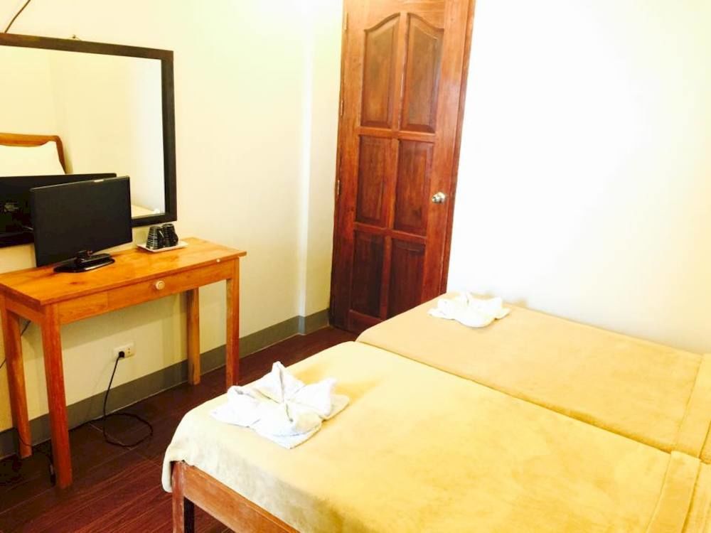 Dayunan Tourist Inn El Nido Exteriör bild