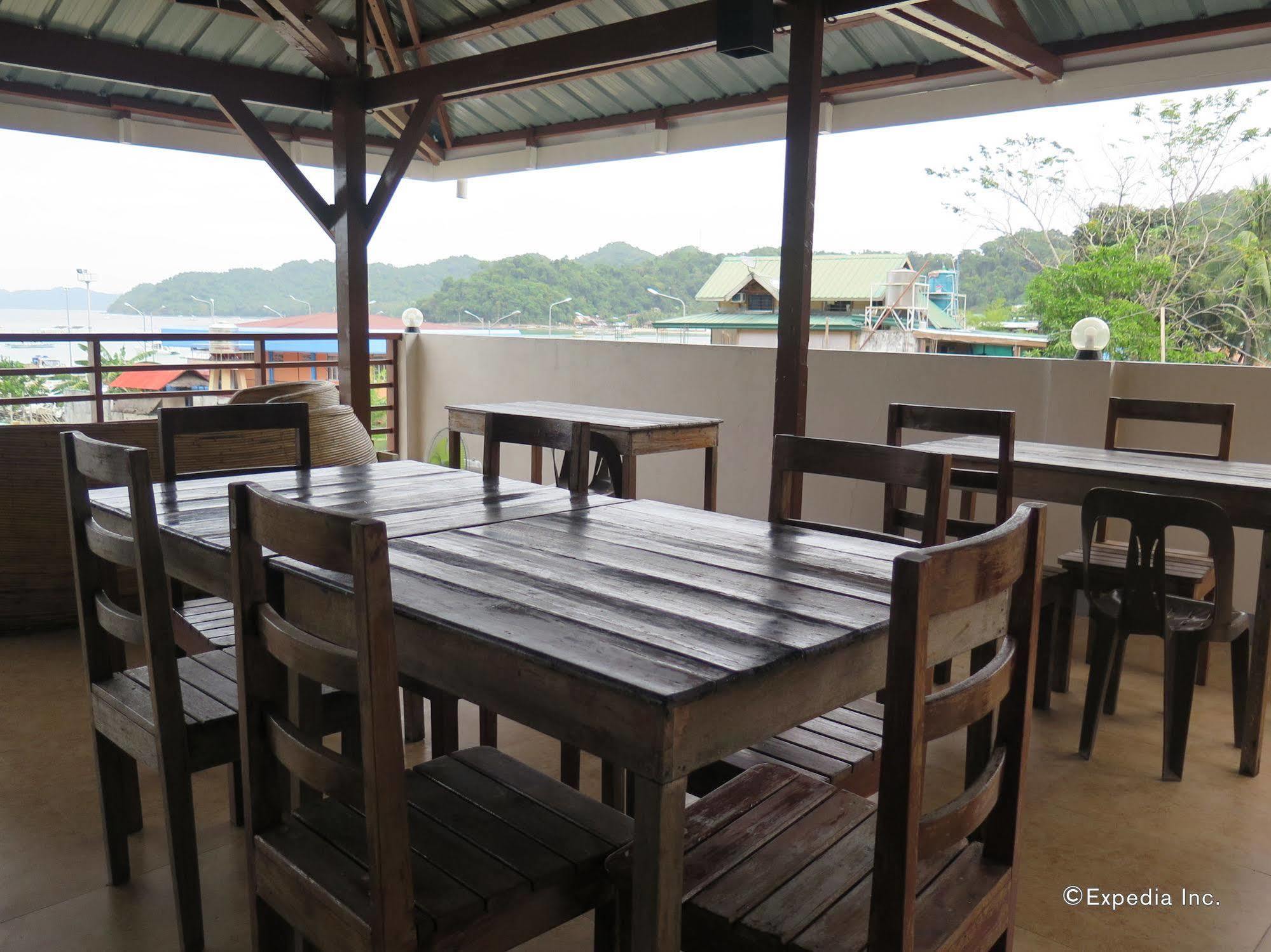 Dayunan Tourist Inn El Nido Exteriör bild